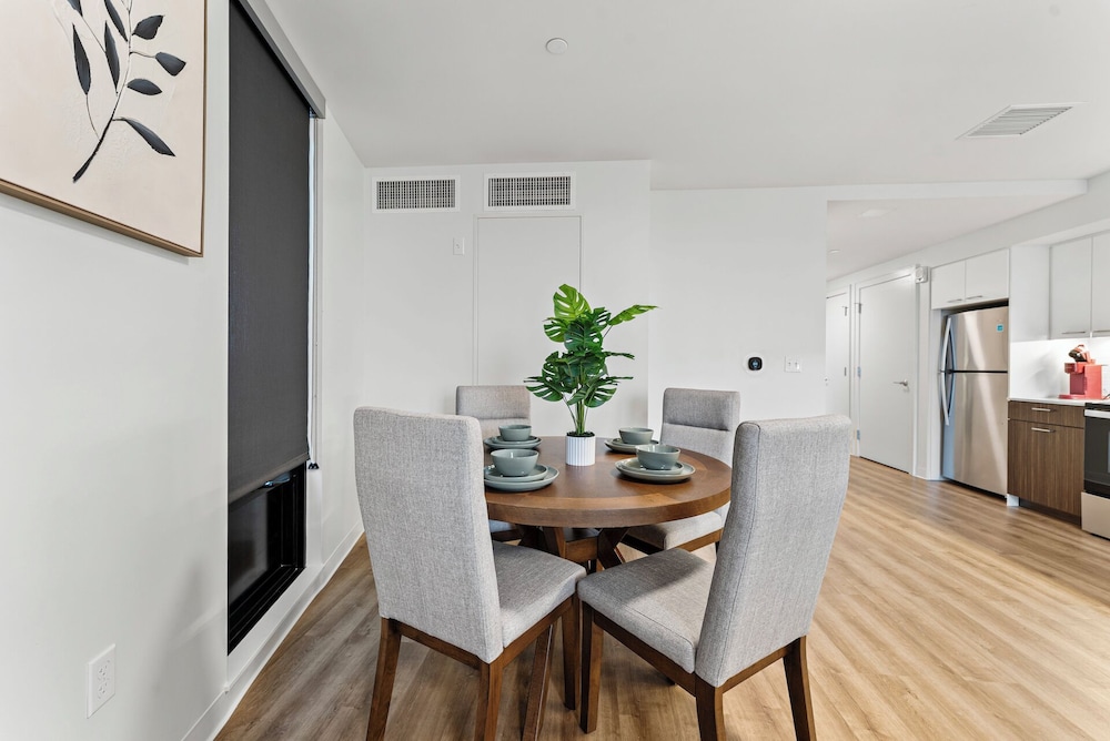 Furnished Apts near Harvard Stadium