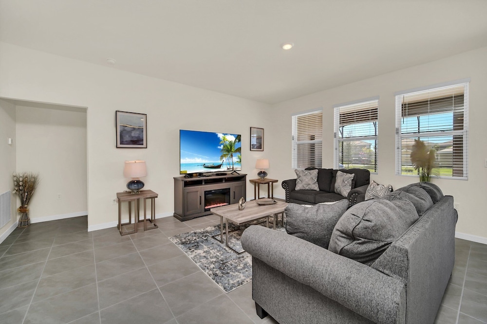 Magical Family Getaway 7BD Villa with