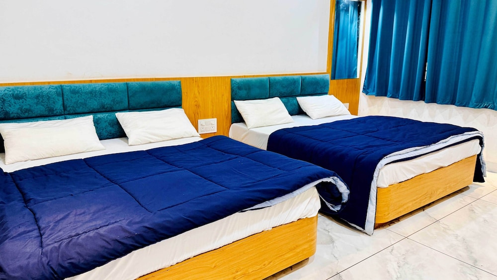 Hotel Raj Inn