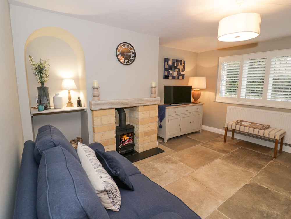 Dazie Cottage