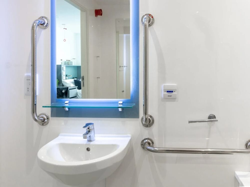 Student Only The Gate