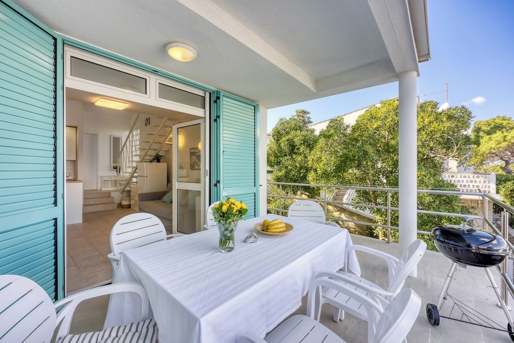 Valdarke Seaside Apartment