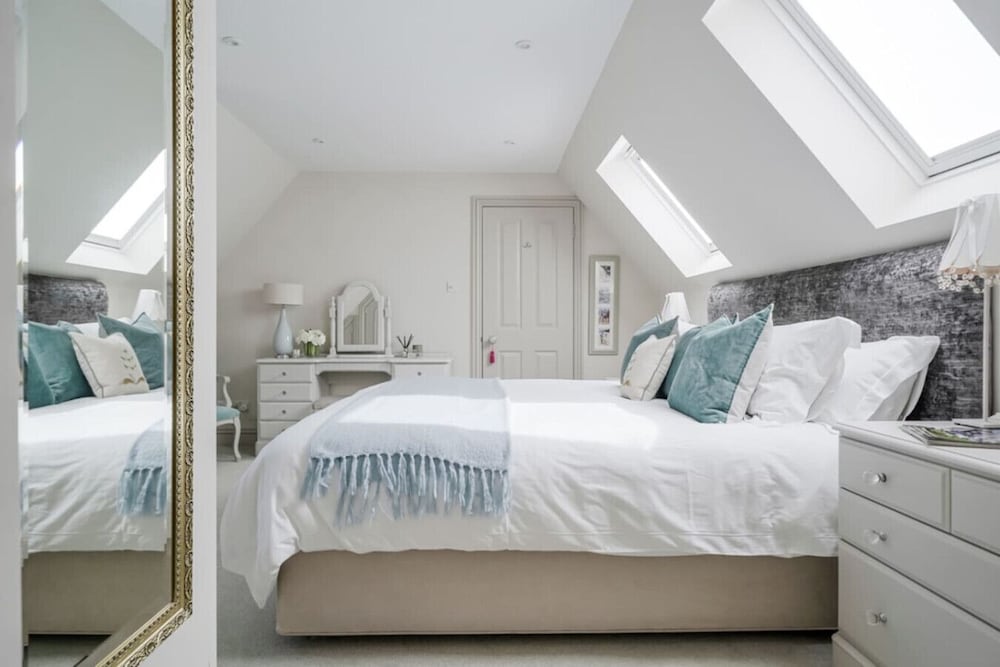 April Lodge in Sunningdale