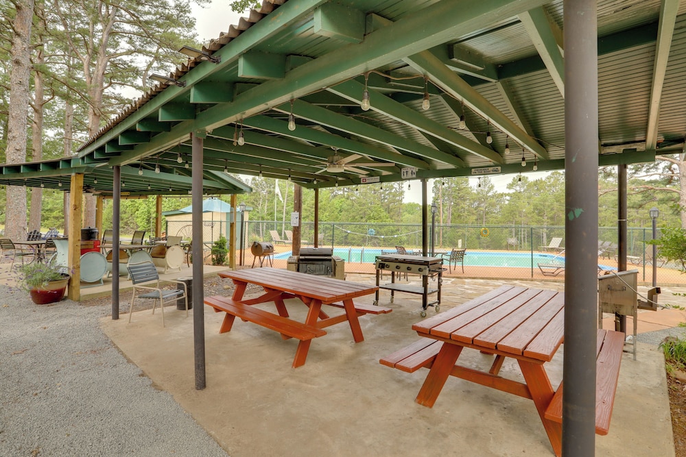 Fish, Boat, Hike: Cabin Near Greers Ferry Lake