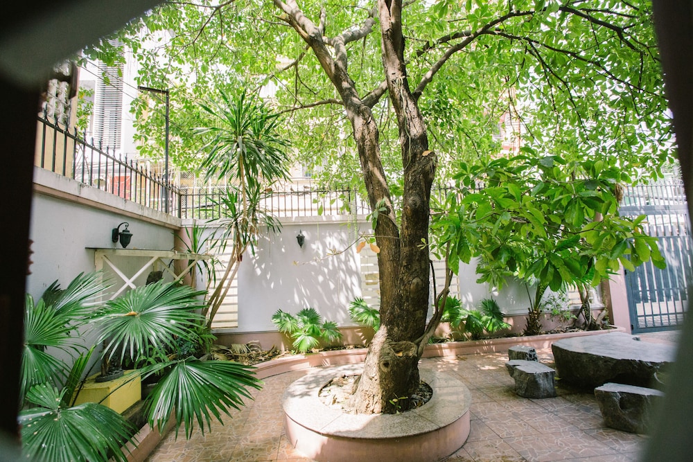 MH Villa