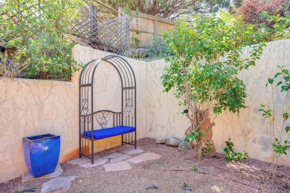 Prescott Vacations - Picturesque Prescott Home w/ Mtn Views Hot Tub - Property Image 13