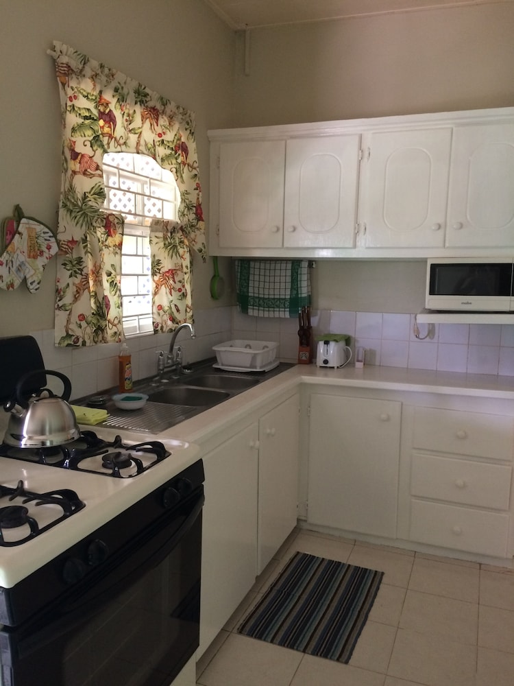 Ocean Sky Apartments Barbados - Property Image 4