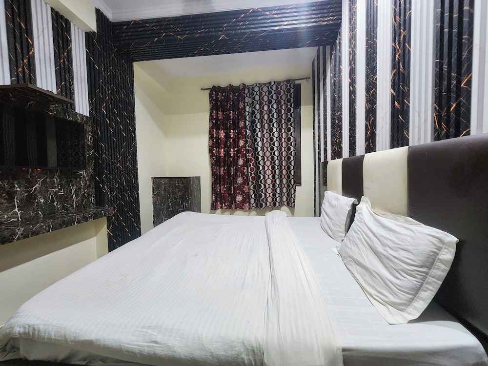 Hotel Star International