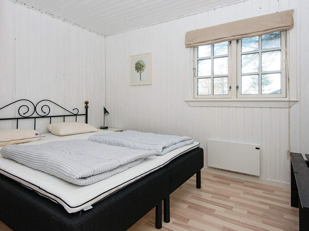 6 Person Holiday Home in Ulfborg view 3