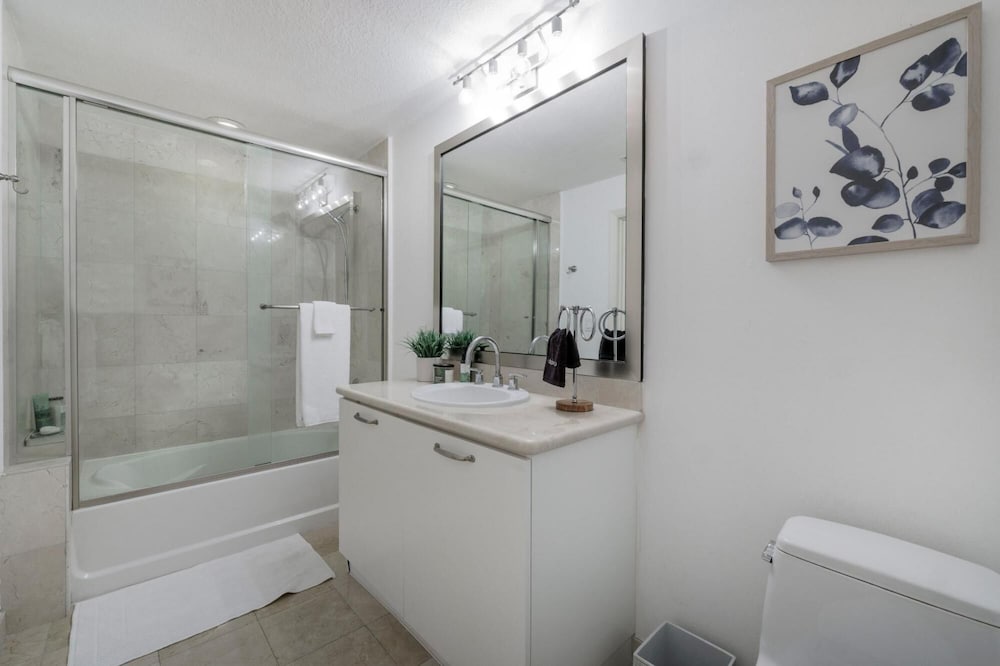 Miami Beachfront Oceanview Condo