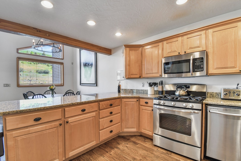 Deer Valley La Casa Boulder Creek