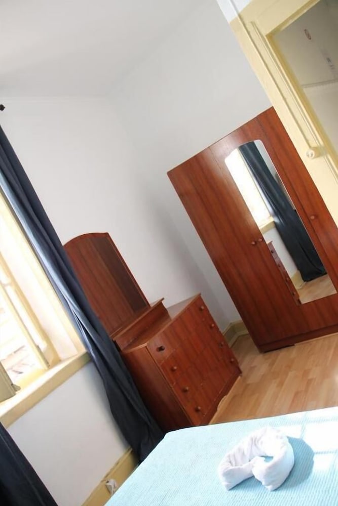 Viriato Rooms view 2