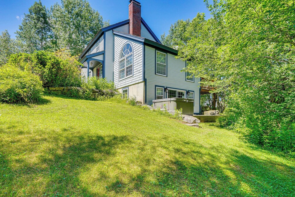 Chic Dover Home w/ Hot Tub: 1 Mi to Golf! view 3