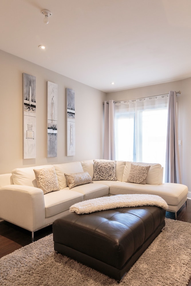 Parc Avenue Lofts