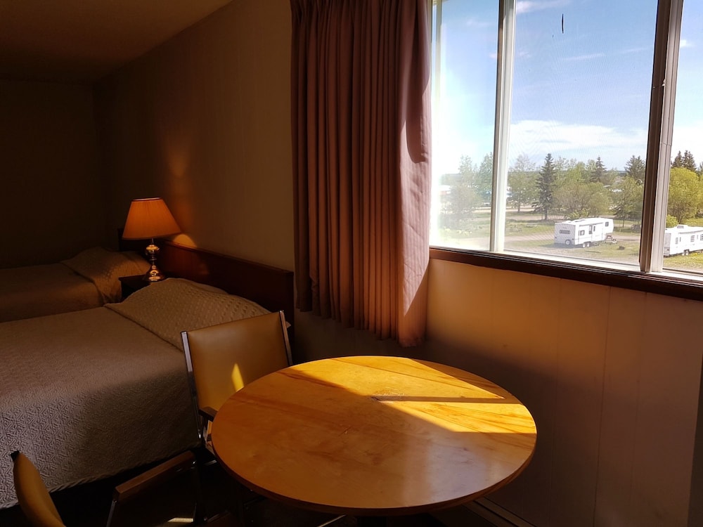 Elk Point Motel & RV Park