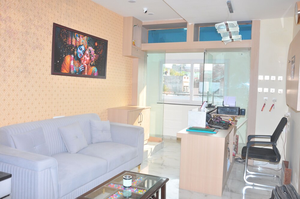Vrindavan Hotel