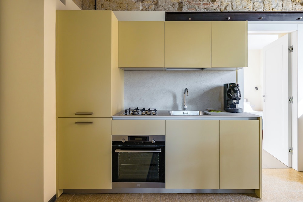 La Pinacoteca Aparthotel by NapoliApartments