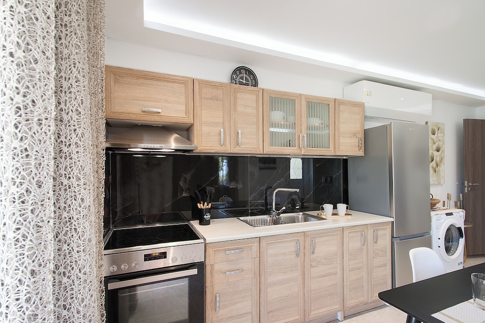 SkyFrame Apartments