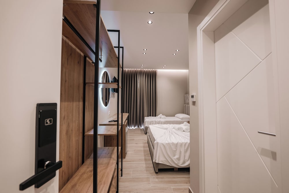 Trident Residence