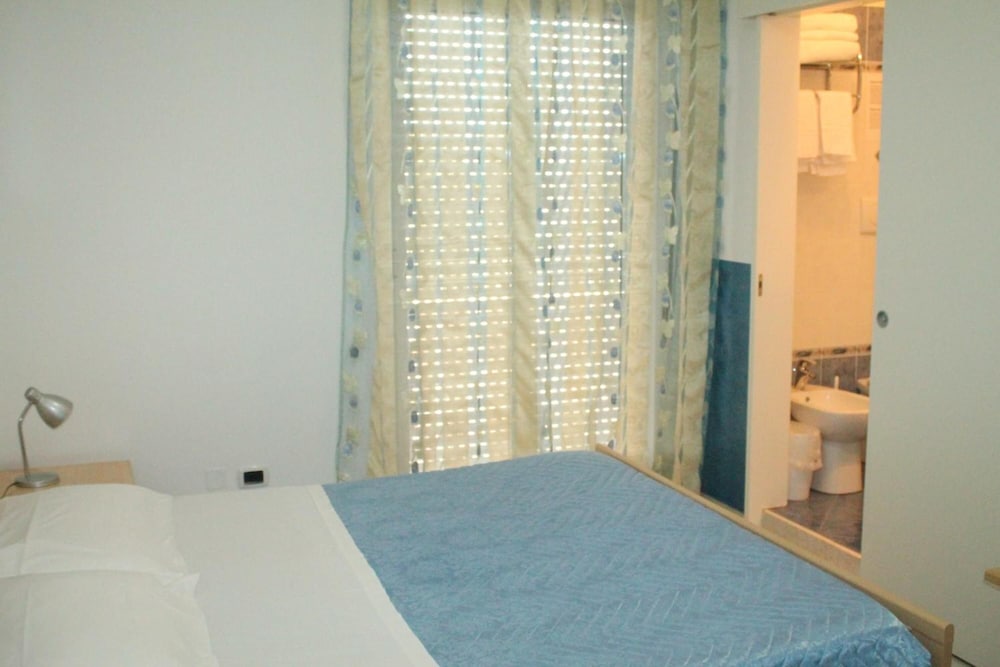 Bed and Breakfast Brezza Marina e Ristorante Shoreline, photo 19