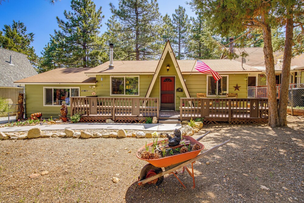 5 Mi to Big Bear Lake: Pet-friendly Gem Near Hikes