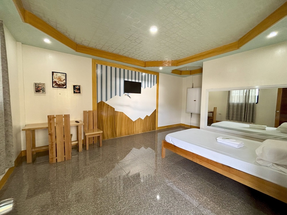 Alwin's Place Inn