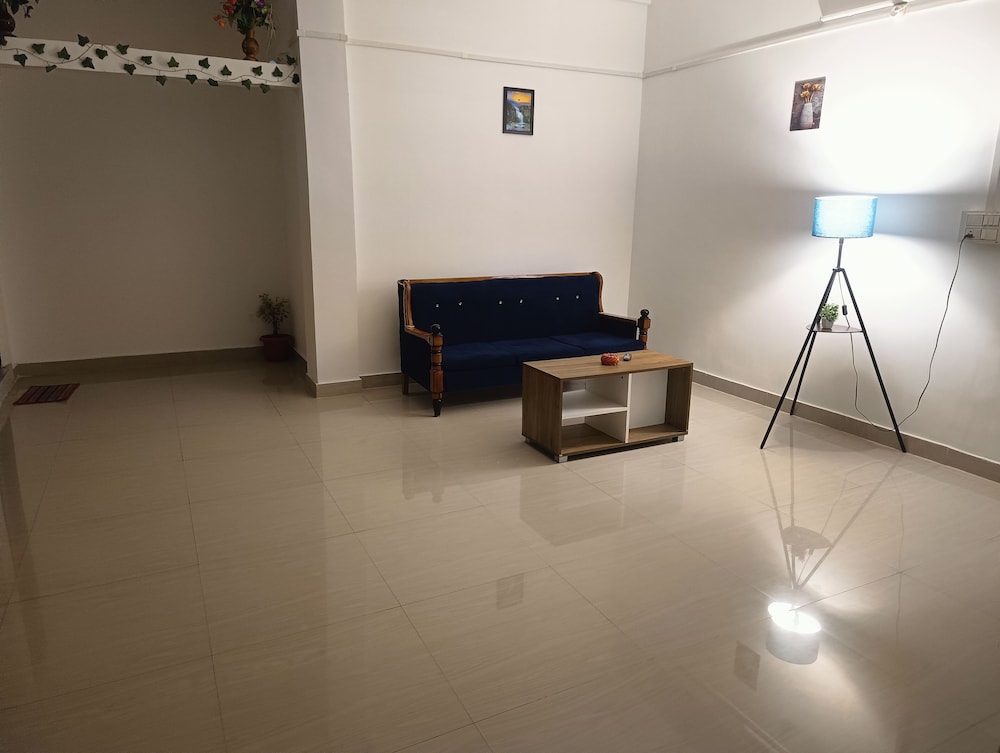 AURA HOMES