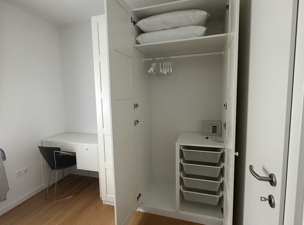 Cozy Retreat in Krapinske Toplice: Comfort and Prime Location With Private Parking