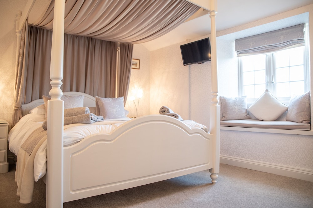 Tregaddra Farmhouse B&B
