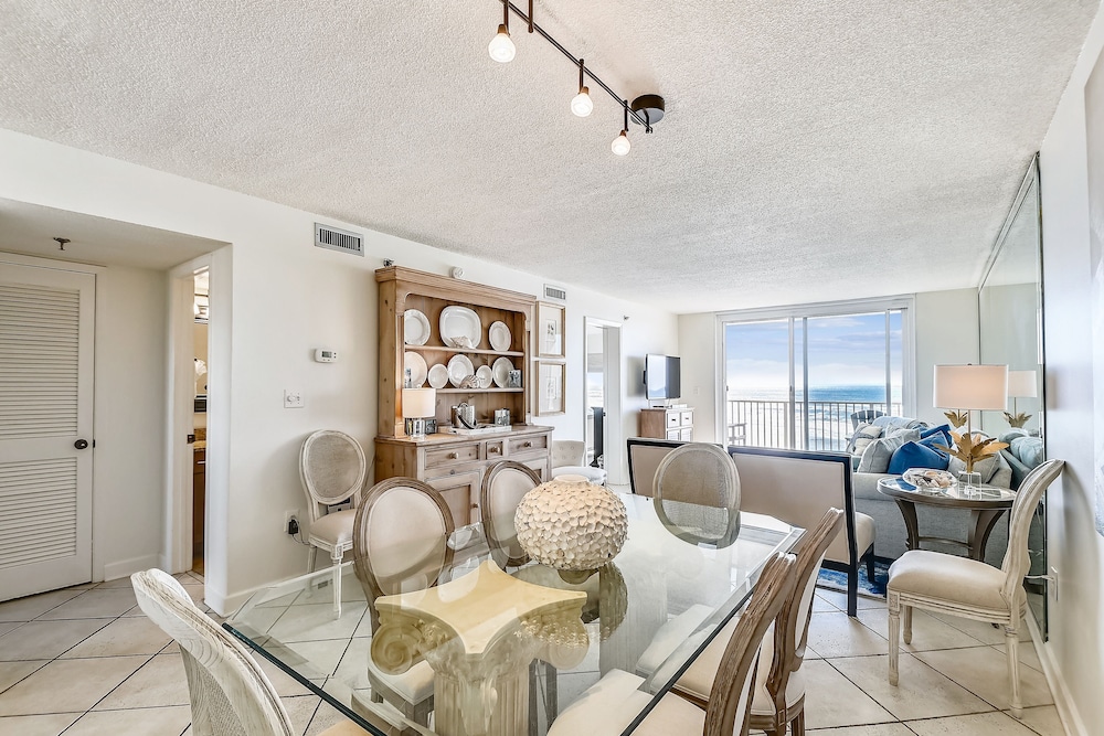 Destin On The Gulf 505 2 Bedroom Condo by RedAwning