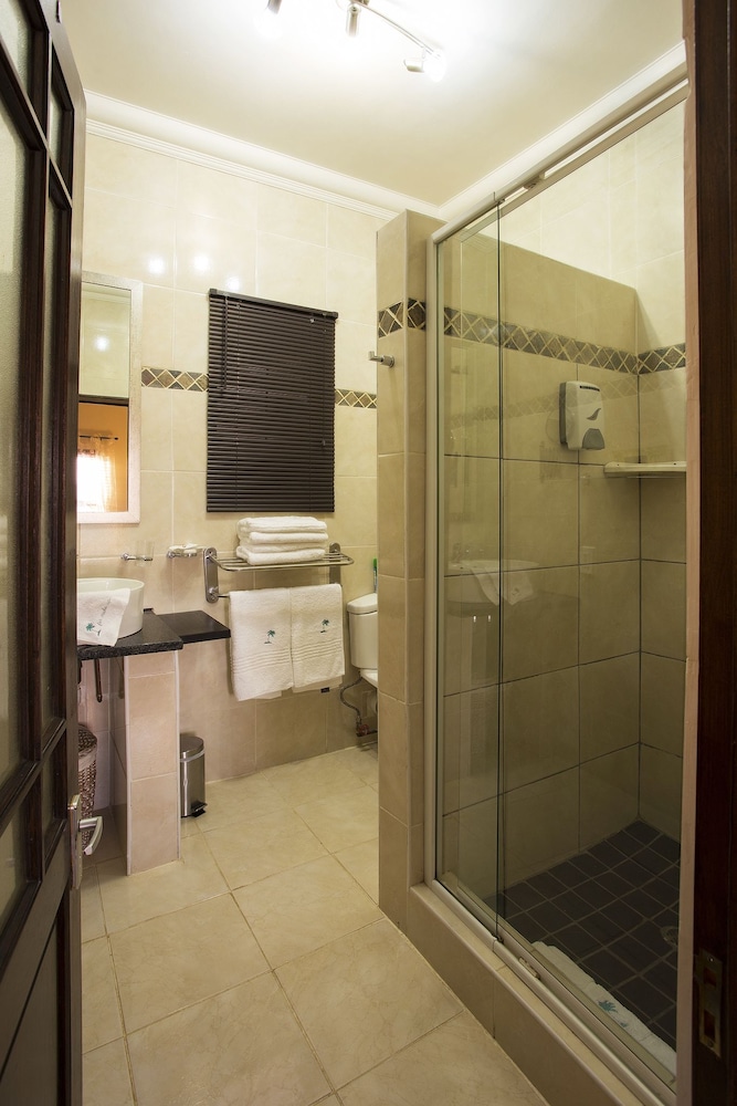 The Royal Palm Bed & Breakfast view 5