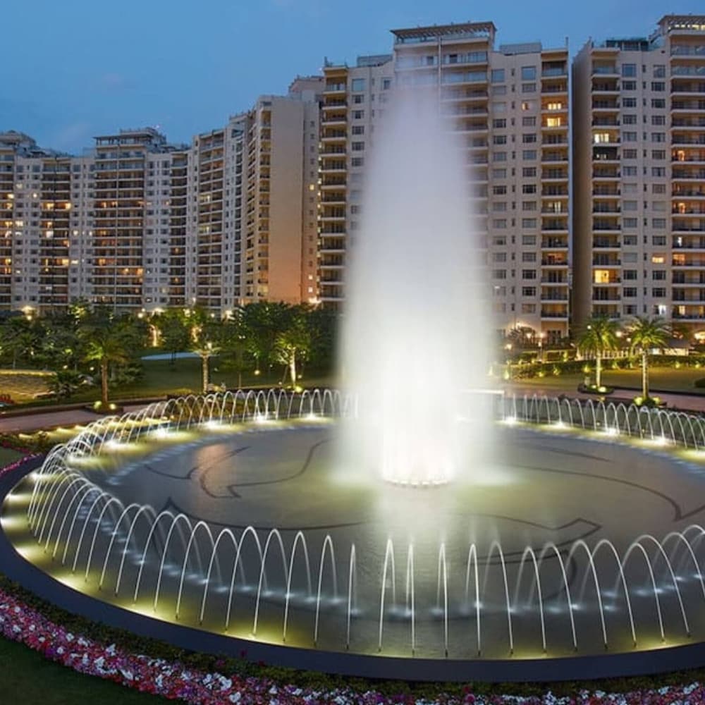 Luxurious 1bhk Apartment in Gurgaon With Shared Pool and BBQ Area