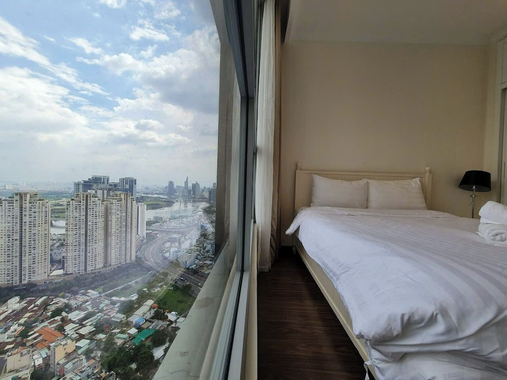 Nice Luxury Apartments Vinhome Central