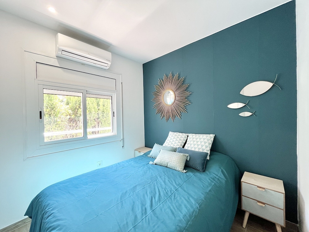 Apartment Near Canyelles Petites Beach