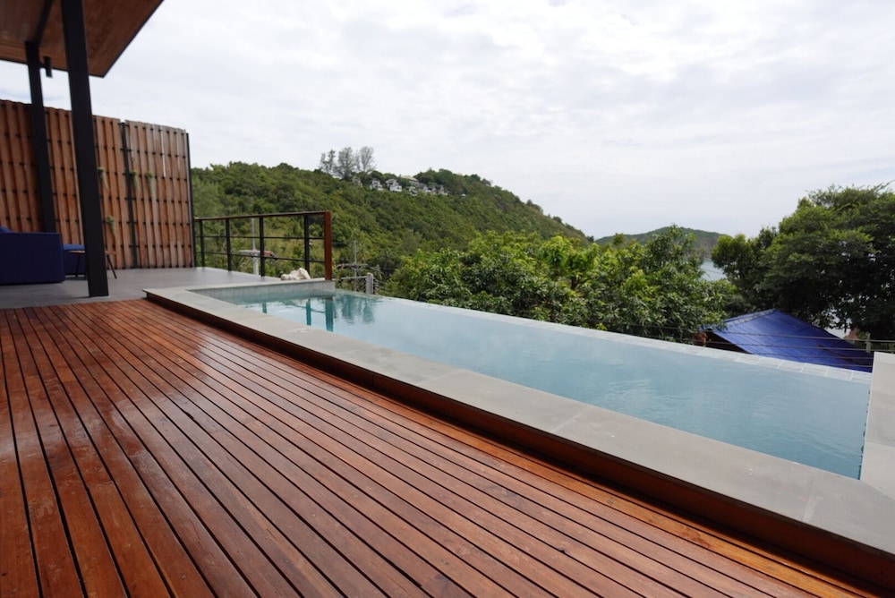 Yume 17 Sea View Villas