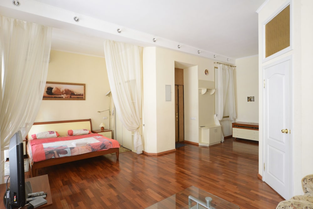 Kiev Accommodation Hotel Service
