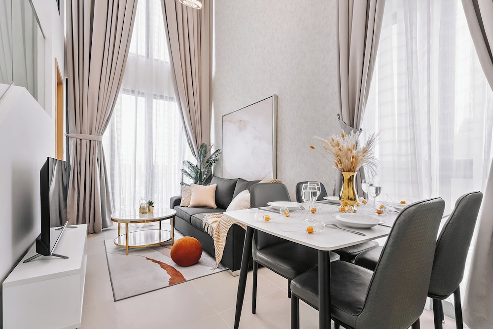 NaiBnB @ The Colony by Infinitum