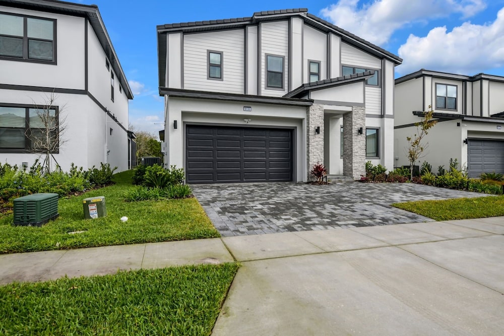 Orlando's Best Escape Residence At Paradiso Grande Resort 5 Bedroom Home by RedAwning