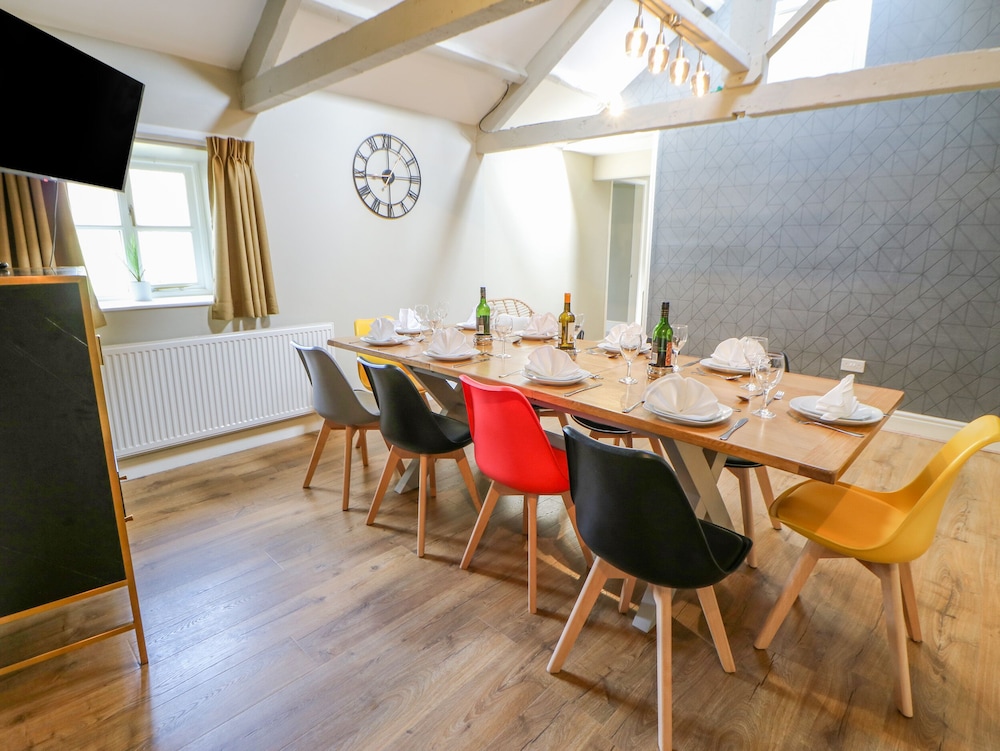Burns Cottage