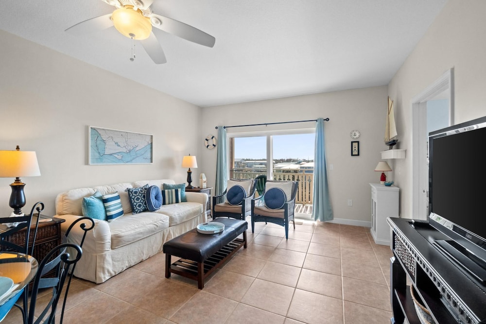 Waterside Village by Panhandle Getaways
