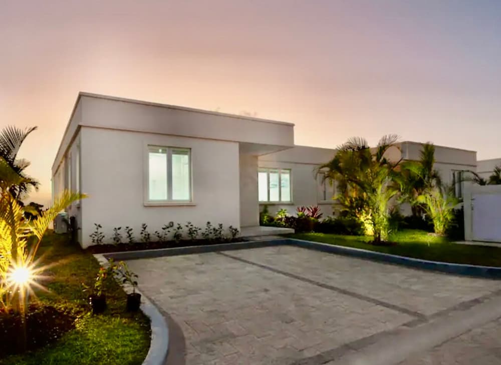 Complete Villas Barbaos