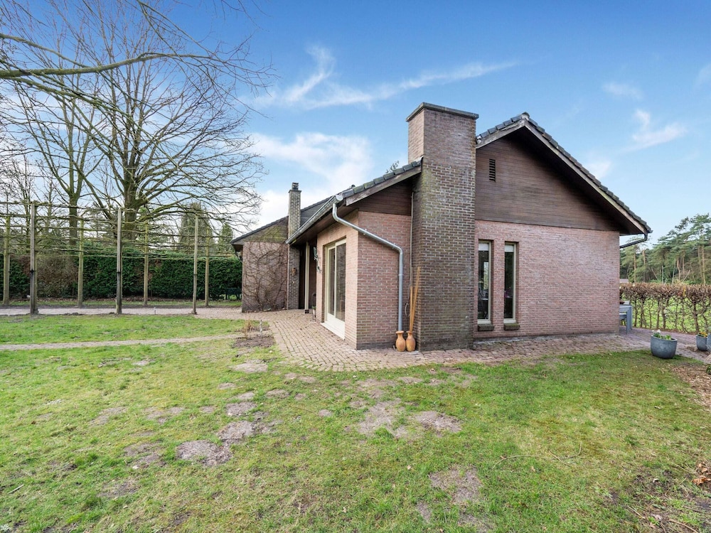 Merksplas Villa With Terrace