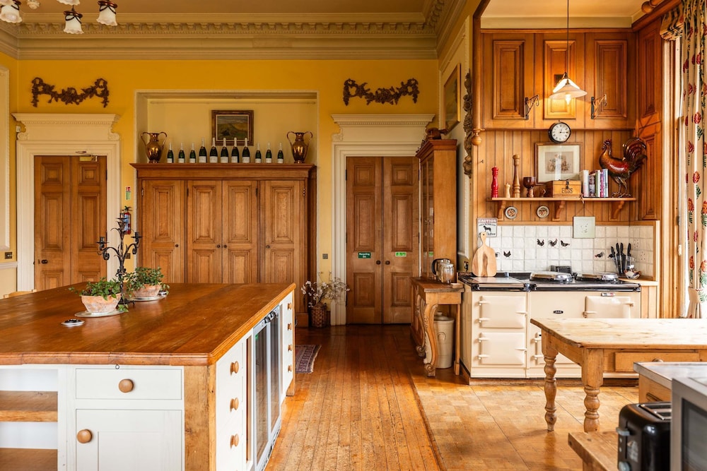 Errol Park - Stately Home Outbuildings Views