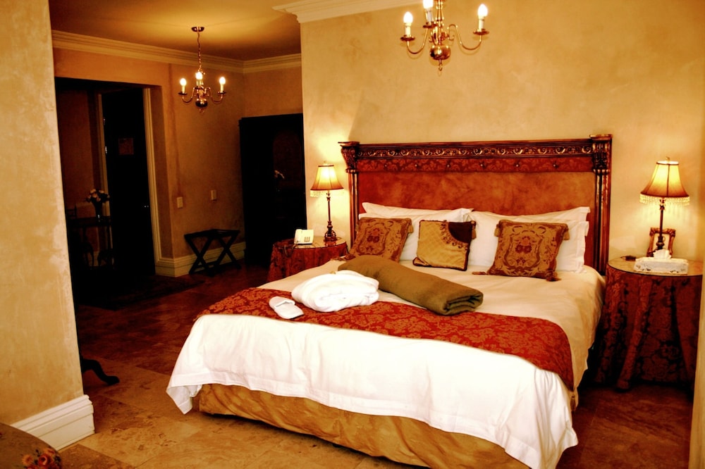 Cricklewood Manor