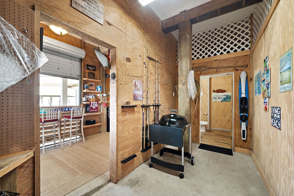 Bay Vista by Ryson Vacation Rentals