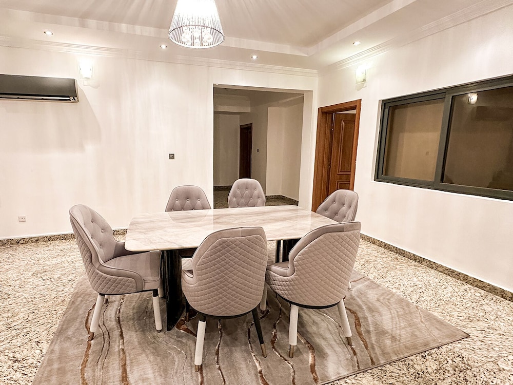 George Residence SDA Court Ikoyi