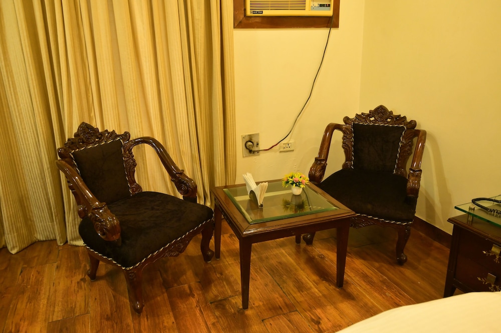 Legasy Suites and Resorts