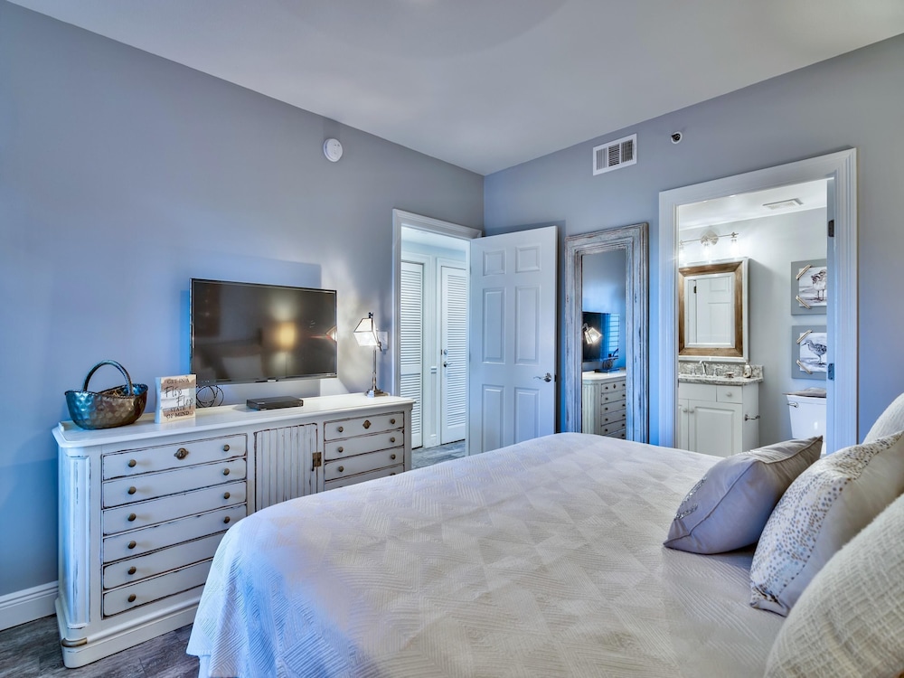 Sterling Shores by Southern Vacation Rentals view 2