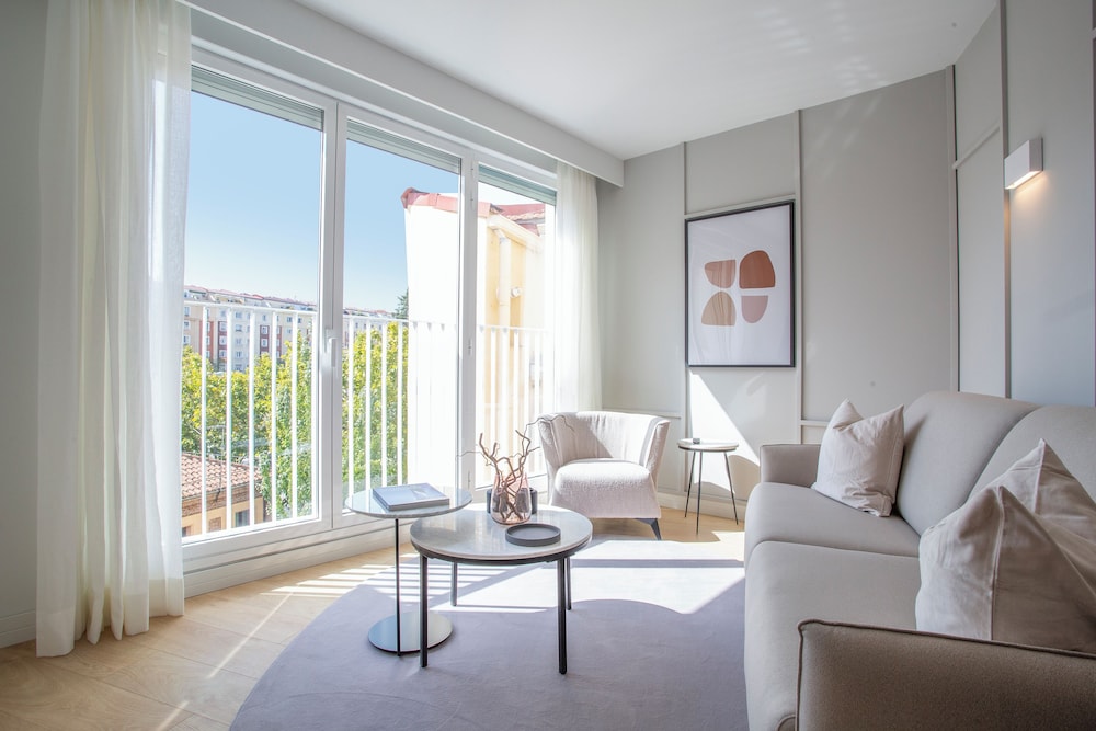 Uma Suites O'Donnell