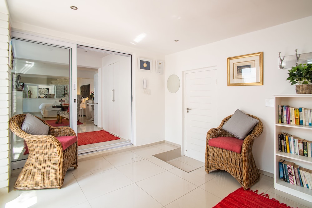 Funkey Villas